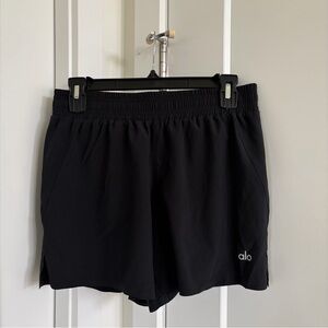 ALO Yoga Men’s 5” Repetition Black Short